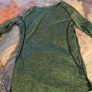 green long-sleeved exercise shirt